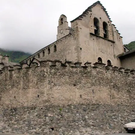 Avec Vue Sur Montagne A Luz-saint-sauveur, 32m² + Terrasse * Luz-Saint-Sauveur